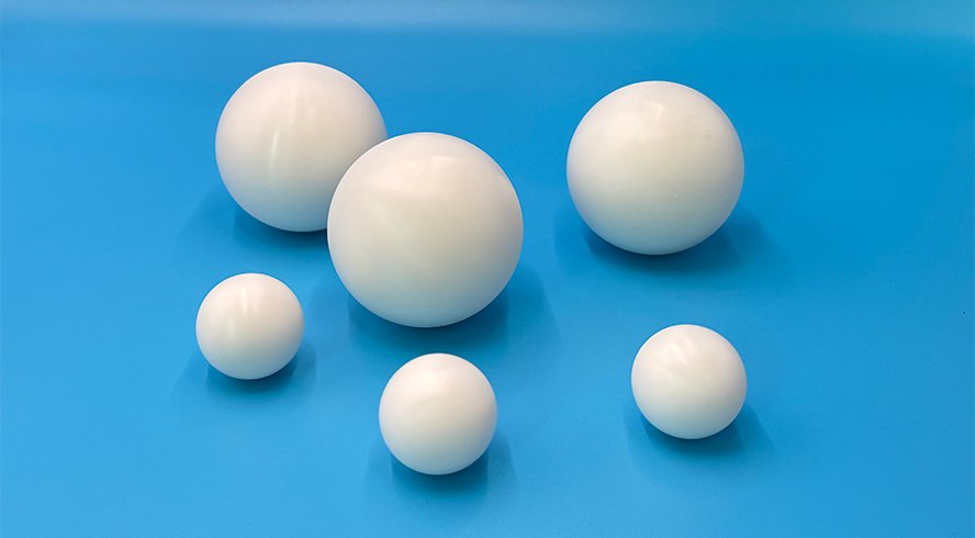 High-precision Polyethylene terephthalate PET plastic balls for industrial bearings and food processing equipment.